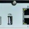 Tylny panel urządzenia z portami VGA, USB, sieciowymi.